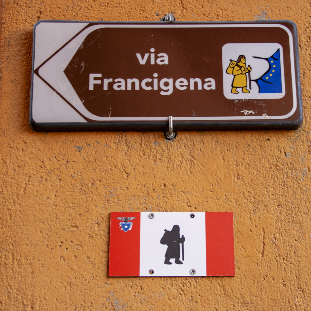 I cammini storici d'Italia, la Via Francigena, il cammino di Oropa, il cammino Matrano, la via degli dei , il cammino di San Vili